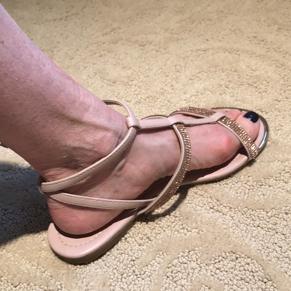Sandals - Picture 3 of 4